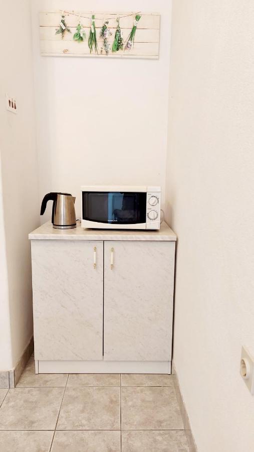 Apartment Jerolima Дуги-Рат Экстерьер фото